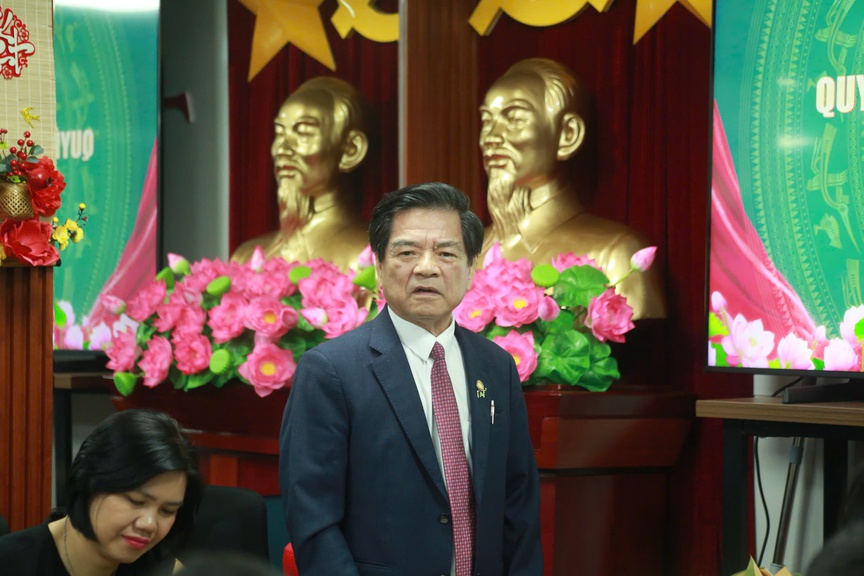 Nhà báo Hà Thị Diệu Hiền giữ chức Phó Tổng Biên tập Tạp chí điện tử Thời Trang Vàng- Ảnh 2.