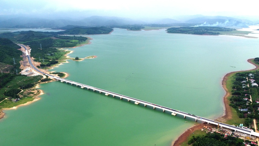 Hồ nước ngọt rộng gấp 6 lần Hồ Tây sẽ là khu du lịch sinh thái, quy mô vốn lên đến 32.000 tỷ- Ảnh 2.