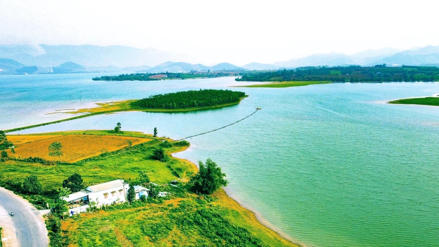 Hồ nước ngọt rộng gấp 6 lần Hồ Tây sẽ là khu du lịch sinh thái, quy mô vốn lên đến 32.000 tỷ- Ảnh 1.