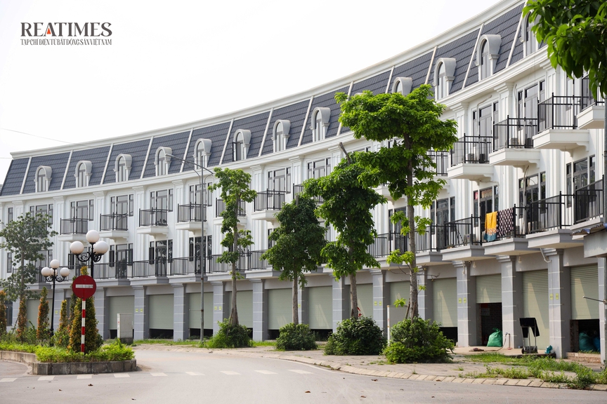 Thái Nguyên: Đất trống trải dài, shophouse đầy cỏ dại tại khu đô thị Việt - Hàn- Ảnh 17.