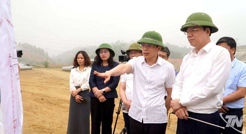 Việt Nam sắp hoàn thành sân vận động mới: Sức chứa 8.000 chỗ ngồi, lấy ý tưởng từ sự tích hồ nước ngọt 200 triệu năm tuổi lớn nhất cả nước- Ảnh 2. Việt Nam sắp hoàn thành sân vận động mới: Sức chứa 8.000 chỗ ngồi, lấy ý tưởng từ sự tích hồ nước ngọt 200 triệu năm tuổi lớn nhất cả nước- Ảnh 2.