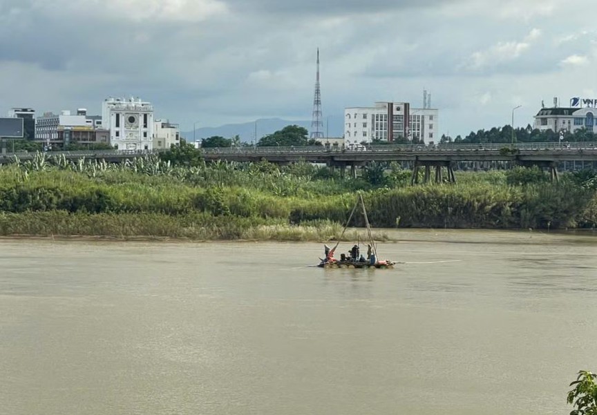 Việt Nam lần đầu tiên sở hữu cây cầu có kết cấu võng tự neo, là điểm nhấn kiến trúc tại khu kinh tế lâu đời bậc nhất cả nước- Ảnh 3.