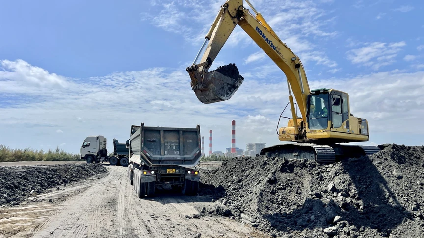 Ninh Bình điều chỉnh, chuyển chủ đầu tư 40 dự án về Trung tâm Phát triển quỹ đất- Ảnh 1.