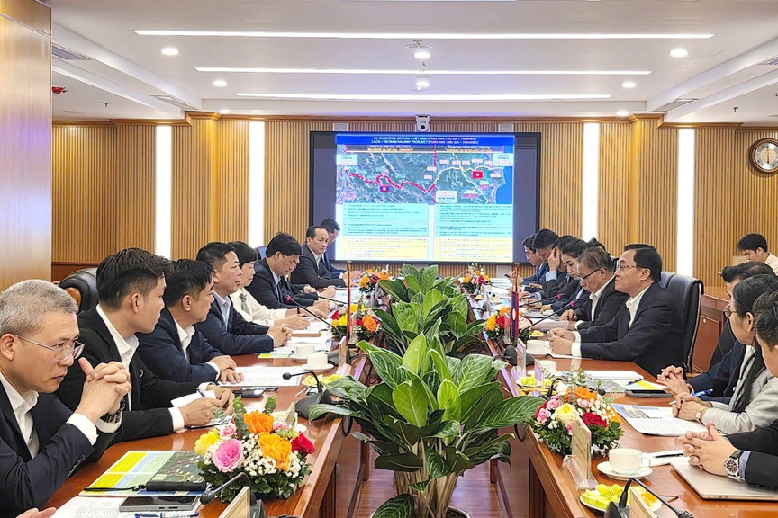 Hình ảnh tại buổi làm việc. Nguồn ảnh: Bộ Xây dựng Hình ảnh tại buổi làm việc. Nguồn ảnh: Bộ Xây dựng