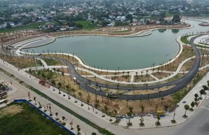 Chính thức khánh thành công viên cây xanh hồ điều hòa lớn nhất tỉnh đầu tiên ở trung du miền núi Bắc Bộ sẽ lên thành phố trực thuộc Trung ương- Ảnh 1.