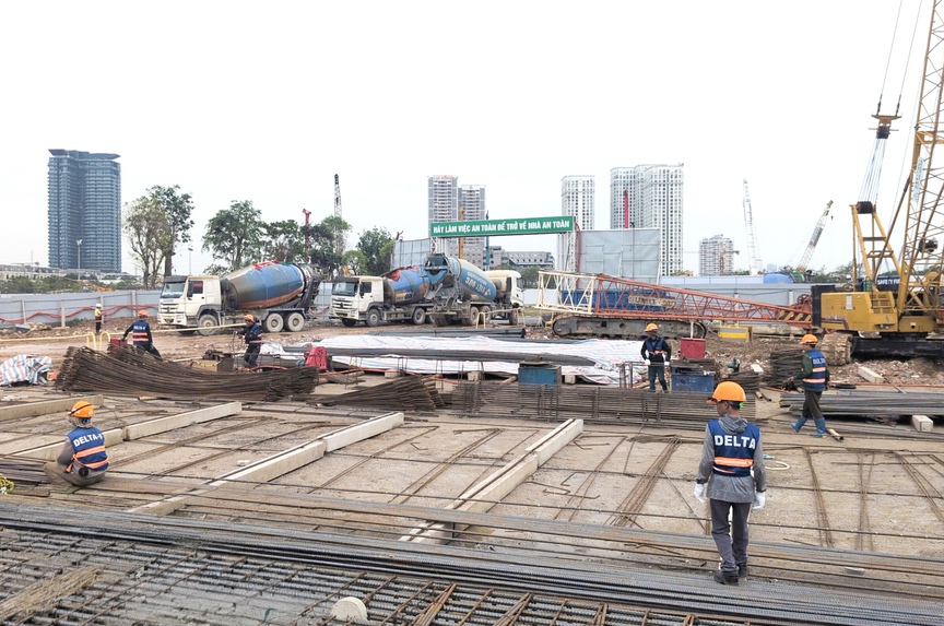 Noble West Lake Ha Noi: 12 tòa tháp 40 tầng thi công xuyên đêm, "đại công trường" lớn bậc nhất Tây Hồ Tây lộ diện- Ảnh 4. Noble West Lake Ha Noi: 12 tòa tháp 40 tầng thi công xuyên đêm, "đại công trường" lớn bậc nhất Tây Hồ Tây lộ diện- Ảnh 4.