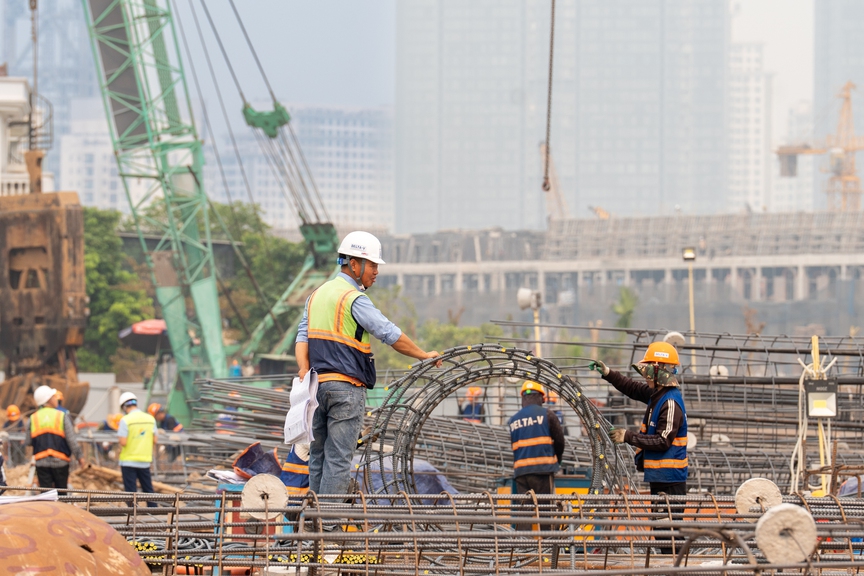 Noble West Lake Ha Noi: 12 tòa tháp 40 tầng thi công xuyên đêm, "đại công trường" lớn bậc nhất Tây Hồ Tây lộ diện- Ảnh 6. Noble West Lake Ha Noi: 12 tòa tháp 40 tầng thi công xuyên đêm, "đại công trường" lớn bậc nhất Tây Hồ Tây lộ diện- Ảnh 6.