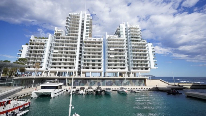 Penthouse đắt nhất thế giới vừa đổi chủ với giá hơn 13.000 tỷ- Ảnh 1.