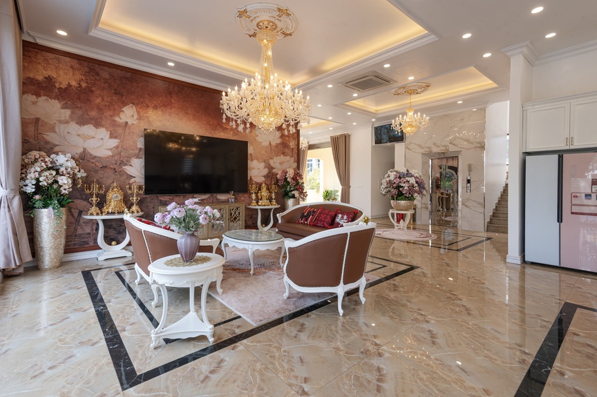 Nữ NSƯT là trưởng khoa học viện sở hữu biệt thự 1.000m2 ven biển có hồ bơi, sân bóng rổ, view thẳng vịnh- Ảnh 4. Nữ NSƯT là trưởng khoa học viện sở hữu biệt thự 1.000m2 ven biển có hồ bơi, sân bóng rổ, view thẳng vịnh- Ảnh 4.