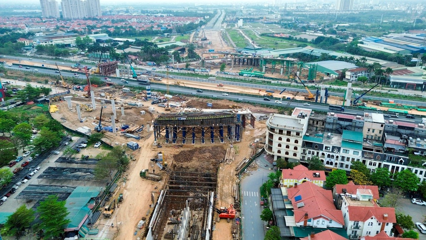 Công trường thi công tuyến Vành đai 3,5 Hà Nội. Nguồn ảnh: Hanoimoi.vn