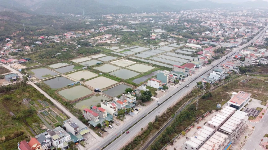 Việt Nam sắp có khu kinh tế ven biển hơn 13.000ha, tọa lạc tại tỉnh sẽ lên TP trực thuộc Trung ương, đã được Thủ tướng phê duyệt- Ảnh 1.