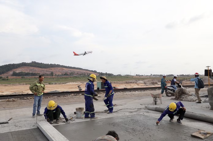 Thần tốc như Sun Group: Hạng mục trọng điểm tại sân bay 'Changi thứ 2' của Việt Nam sắp hoàn thiện- Ảnh 2.