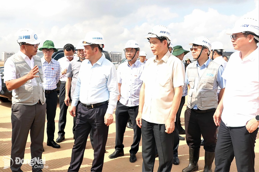 Hình ảnh tại buổi giám sát. Nguồn ảnh: Báo Đồng Nai Hình ảnh tại buổi giám sát. Nguồn ảnh: Báo Đồng Nai
