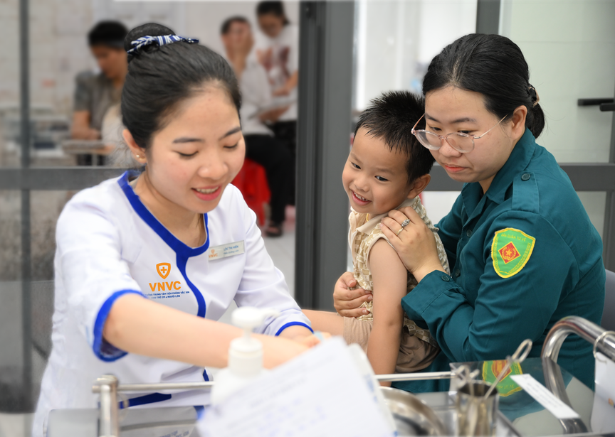Hệ thống Trung tâm Tiêm chủng VNVC tài trợ hơn 10 tỷ đồng giúp Côn Đảo nâng cao năng lực y tế dự phòng và du lịch an toàn- Ảnh 4.