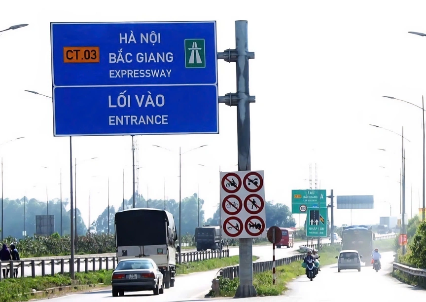 Đề xuất nâng cấp tuyến Quốc lộ 1 đoạn Hà Nội - Bắc Giang thành đường cao tốc. Nguồn ảnh: Báo Xây dựng Đề xuất nâng cấp tuyến Quốc lộ 1 đoạn Hà Nội - Bắc Giang thành đường cao tốc. Nguồn ảnh: Báo Xây dựng
