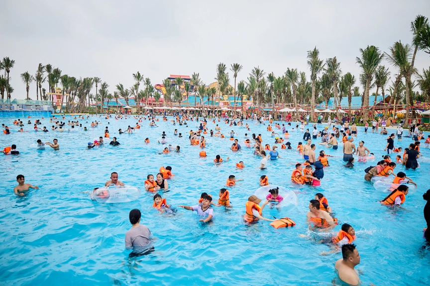 Sướng như cư dân Sun Urban City: Xem nhạc nước, ngắm pháo hoa, chơi công viên mỗi ngày- Ảnh 5.