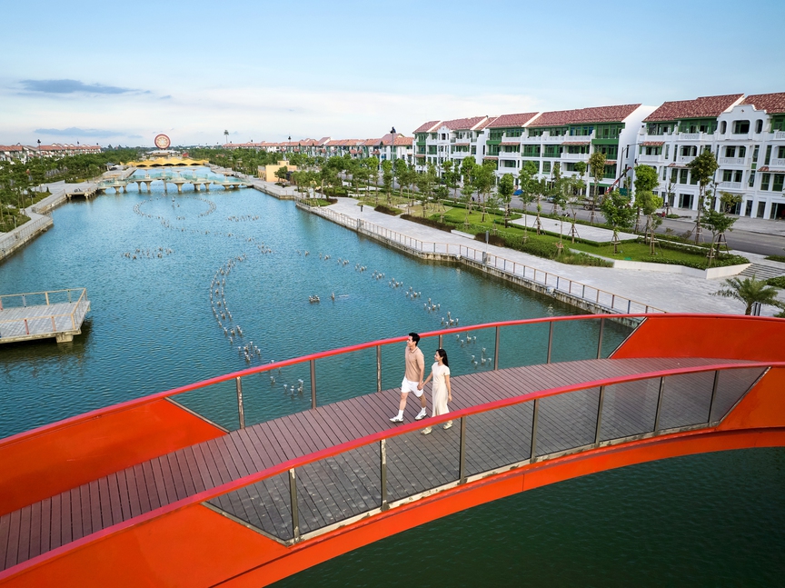 Sướng như cư dân Sun Urban City: Xem nhạc nước, ngắm pháo hoa, chơi công viên mỗi ngày- Ảnh 4.