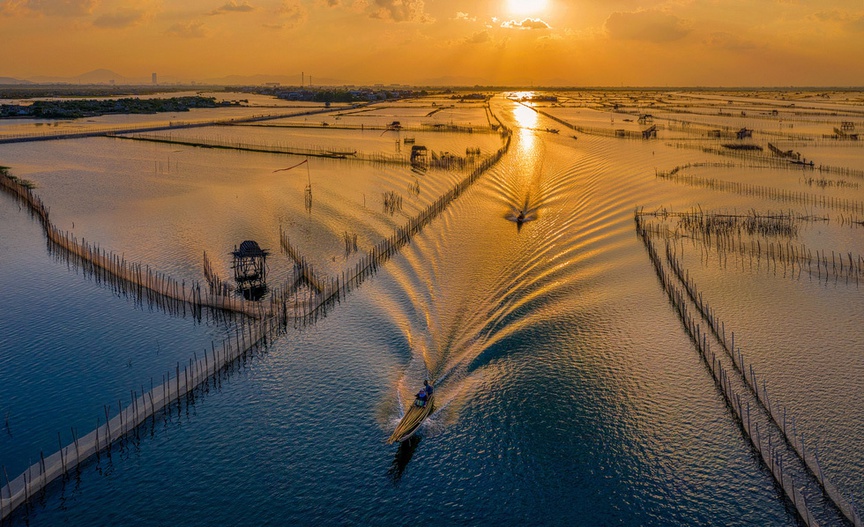 Việt Nam dự kiến sẽ có ‘không gian đầu tư khí hậu’ tại đầm nước lợ lớn nhất Đông Nam Á - Ảnh 1. Việt Nam dự kiến sẽ có ‘không gian đầu tư khí hậu’ tại đầm nước lợ lớn nhất Đông Nam Á - Ảnh 1.