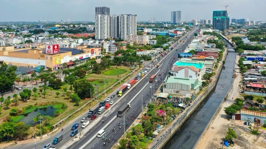 TP.HCM: Quốc lộ 13 tăng tốc hoàn thành trong năm 2026- Ảnh 1. TP.HCM: Quốc lộ 13 tăng tốc hoàn thành trong năm 2026- Ảnh 1.