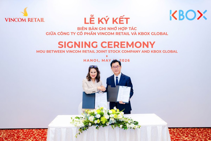 Vincom Retail tiếp tục chiến lược "đón sóng" thương hiệu quốc tế với cú bắt tay cùng K-Box Global- Ảnh 1. Vincom Retail tiếp tục chiến lược "đón sóng" thương hiệu quốc tế với cú bắt tay cùng K-Box Global- Ảnh 1.