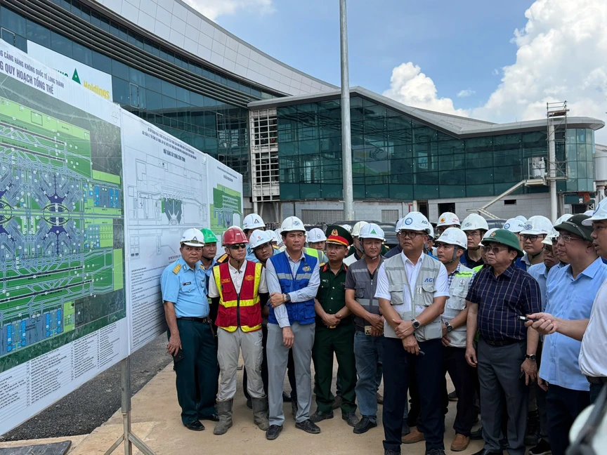 Siêu sân bay lớn nhất Việt Nam đứng trước khó khăn lớn- Ảnh 1. Siêu sân bay lớn nhất Việt Nam đứng trước khó khăn lớn- Ảnh 1.