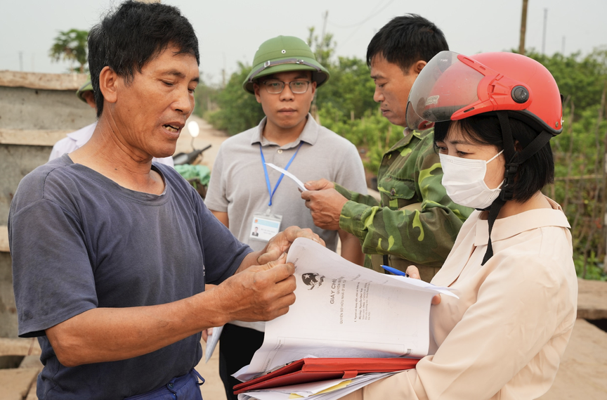 Một xã tại Hà Nội đã ban hành gần 14.000 thông báo thu hồi đất tại đại dự án 925.000 tỷ của Vingroup- Ảnh 1. Một xã tại Hà Nội đã ban hành gần 14.000 thông báo thu hồi đất tại đại dự án 925.000 tỷ của Vingroup- Ảnh 1.