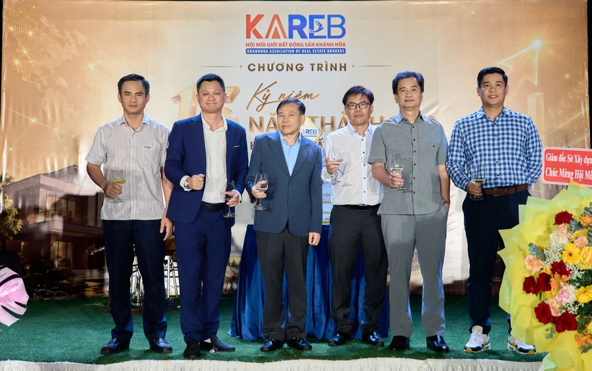 Hội Môi giới Bất động sản Khánh Hòa kỷ niệm 15 năm thành lập- Ảnh 1. Hội Môi giới Bất động sản Khánh Hòa kỷ niệm 15 năm thành lập- Ảnh 1.