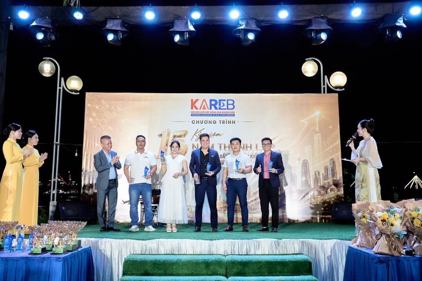 Hội Môi giới Bất động sản Khánh Hòa kỷ niệm 15 năm thành lập- Ảnh 7. Hội Môi giới Bất động sản Khánh Hòa kỷ niệm 15 năm thành lập- Ảnh 7.