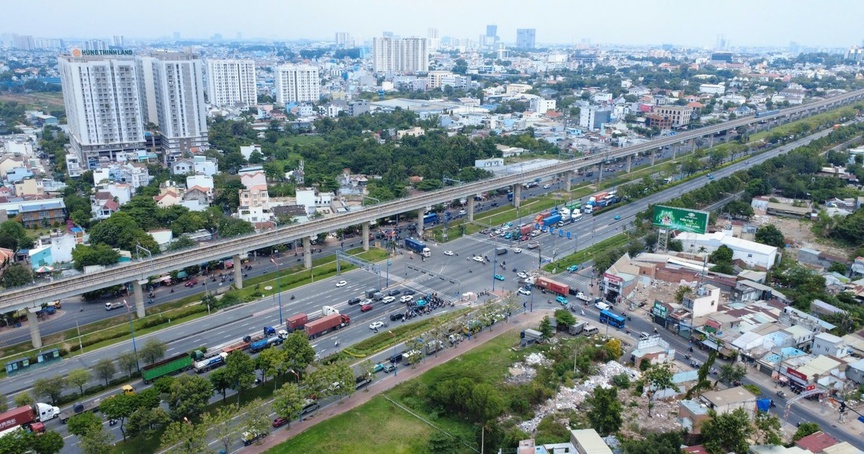 Tuyến xa lộ Hà Nội. Nguồn ảnh: Plo.vn Tuyến xa lộ Hà Nội. Nguồn ảnh: Plo.vn