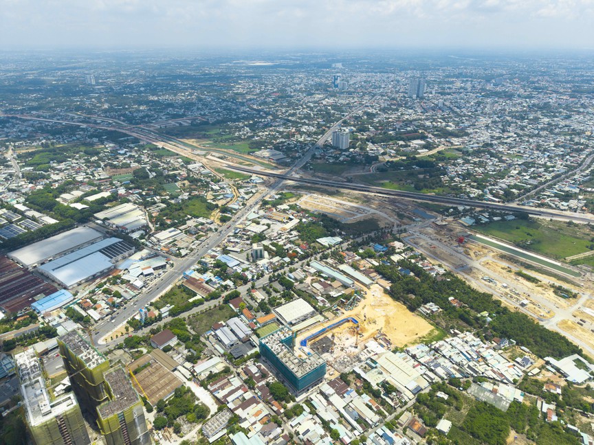 TP.HCM duyệt đơn giá khởi điểm cho thuê ngắn hạn 10 khu đất tại khu vực Bình Dương - Ảnh 1.