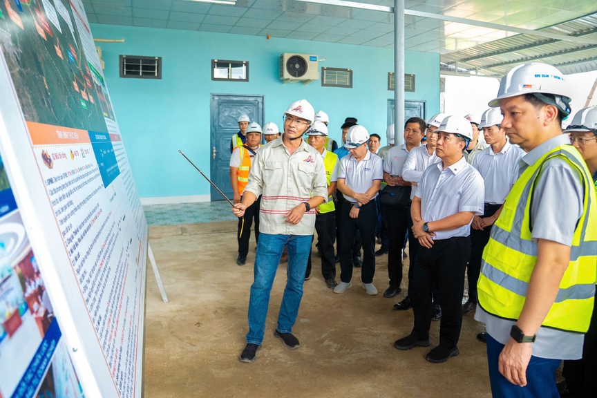 Gỡ “đường găng” mặt bằng, vật liệu để tăng tốc cho cao tốc TP.HCM - Trung Lương - Mỹ Thuận- Ảnh 2. Gỡ “đường găng” mặt bằng, vật liệu để tăng tốc cho cao tốc TP.HCM - Trung Lương - Mỹ Thuận- Ảnh 2.