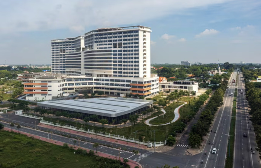 Bệnh viện lớn nhất thành phố giàu nhất Việt Nam bị bỏ hoang nhiều năm sắp đi vào hoạt động- Ảnh 1.