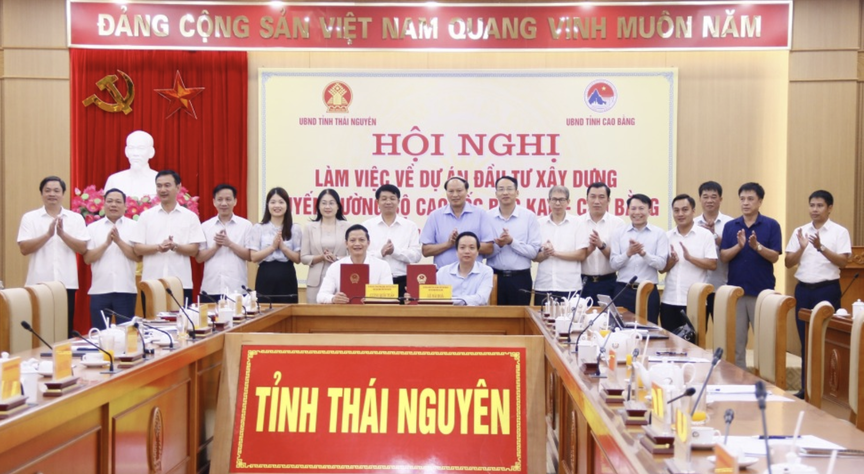 Khoảng 6 tháng nữa, chính thức khởi công cao tốc gần 30.000 tỷ nối thông Thủ đô của Việt Nam với Trung Quốc- Ảnh 3.