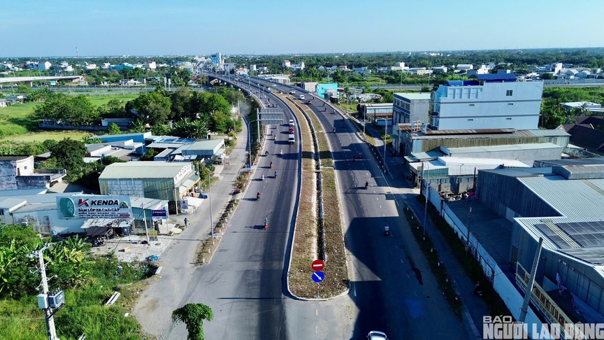 Trục đường 7km 6 làn từ TP. HCM xuống tỉnh biên giới giáp Campuchia sắp hoàn thành- Ảnh 3. Trục đường 7km 6 làn từ TP. HCM xuống tỉnh biên giới giáp Campuchia sắp hoàn thành- Ảnh 3.