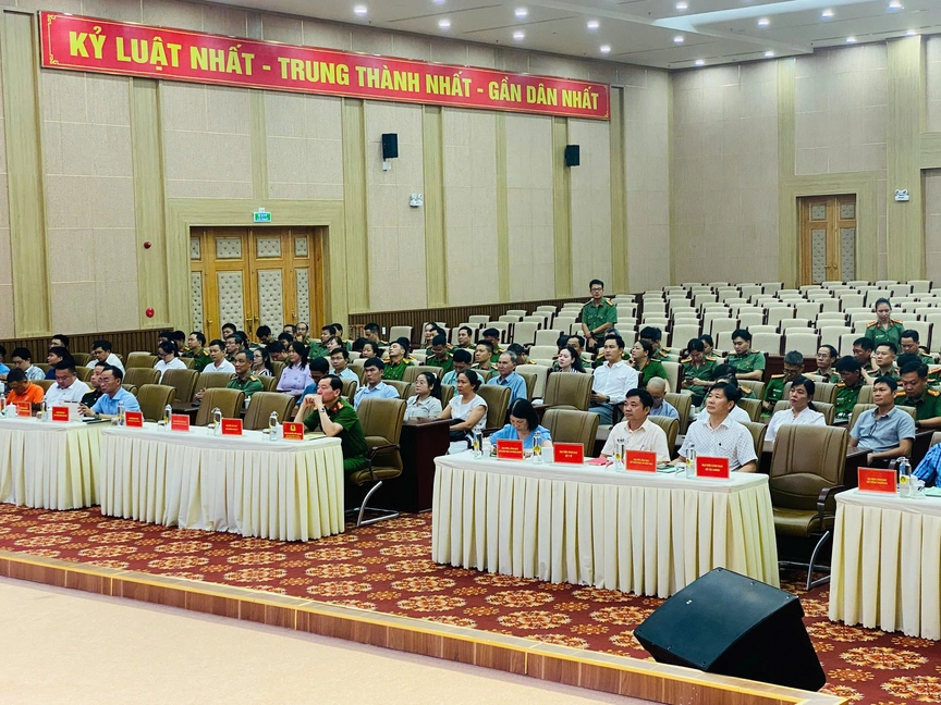 Phát động chương trình “Bảo vệ và Hỗ trợ trẻ em phát triển trên môi trường mạng giai đoạn 2026 - 2030”- Ảnh 2. Phát động chương trình “Bảo vệ và Hỗ trợ trẻ em phát triển trên môi trường mạng giai đoạn 2026 - 2030”- Ảnh 2.