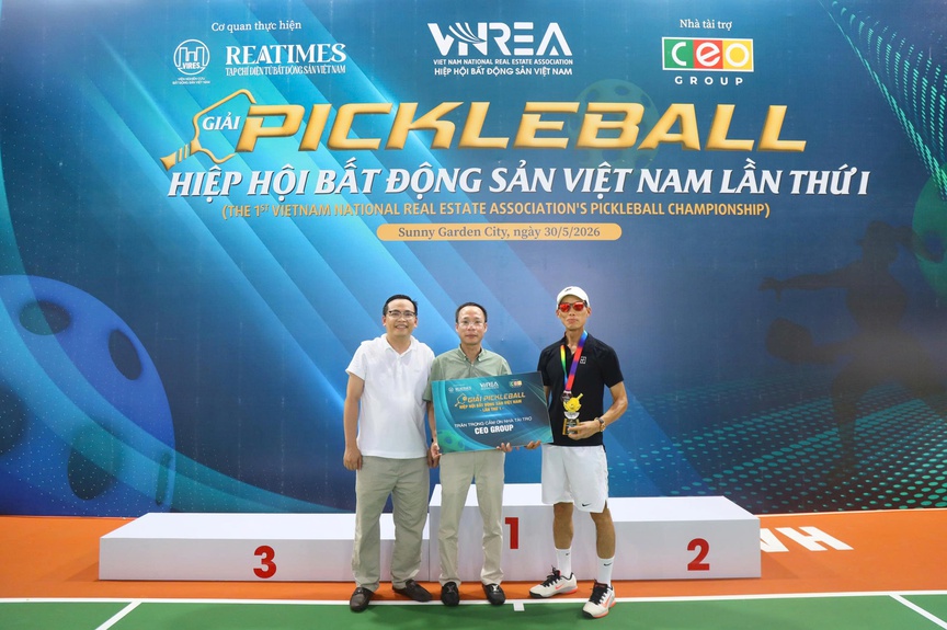 Giải Pickleball Hiệp hội Bất động sản Việt Nam lần thứ I: Sân chơi ấn tượng và đầy cảm xúc- Ảnh 10.
