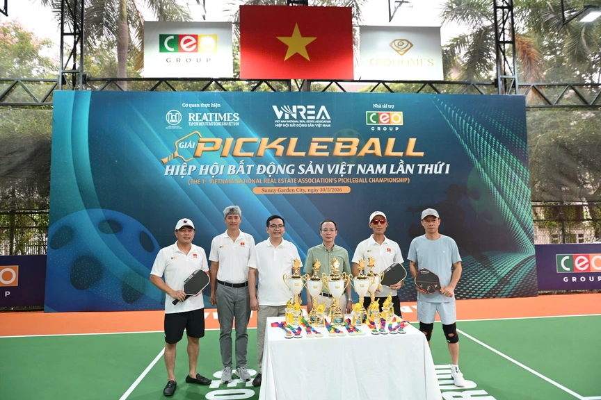 Giải Pickleball Hiệp hội Bất động sản Việt Nam lần thứ I: Sân chơi ấn tượng và đầy cảm xúc- Ảnh 3.
