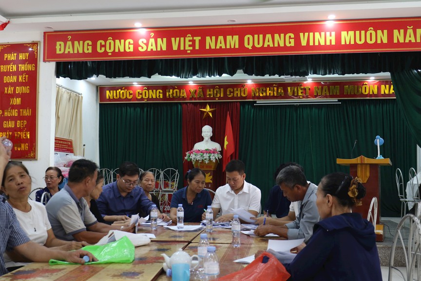 Hình ảnh tại buổi làm việc của xã Hồng Vân (TP. Hà Nội). Nguồn ảnh: Hanoimoi.vn