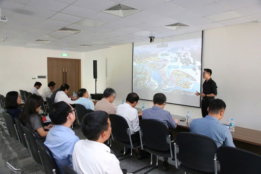 Hội đồng Giám khảo Chung khảo Giải thưởng Quốc gia Bất động sản Việt Nam lần thứ II tiến hành khảo sát thực tế các dự án- Ảnh 2.