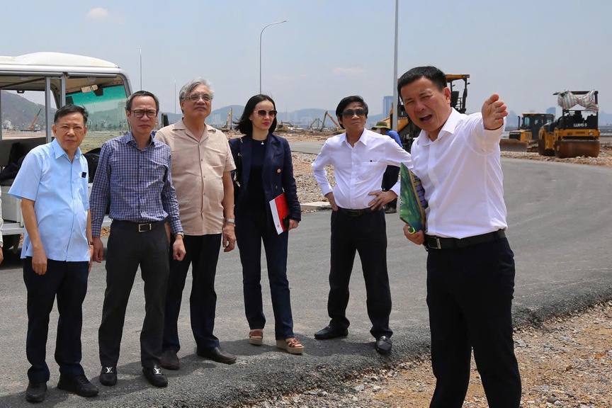 Hội đồng Giám khảo Chung khảo Giải thưởng Quốc gia Bất động sản Việt Nam lần thứ II khảo sát dự án Vinhomes Global Gate Hạ Long- Ảnh 6.