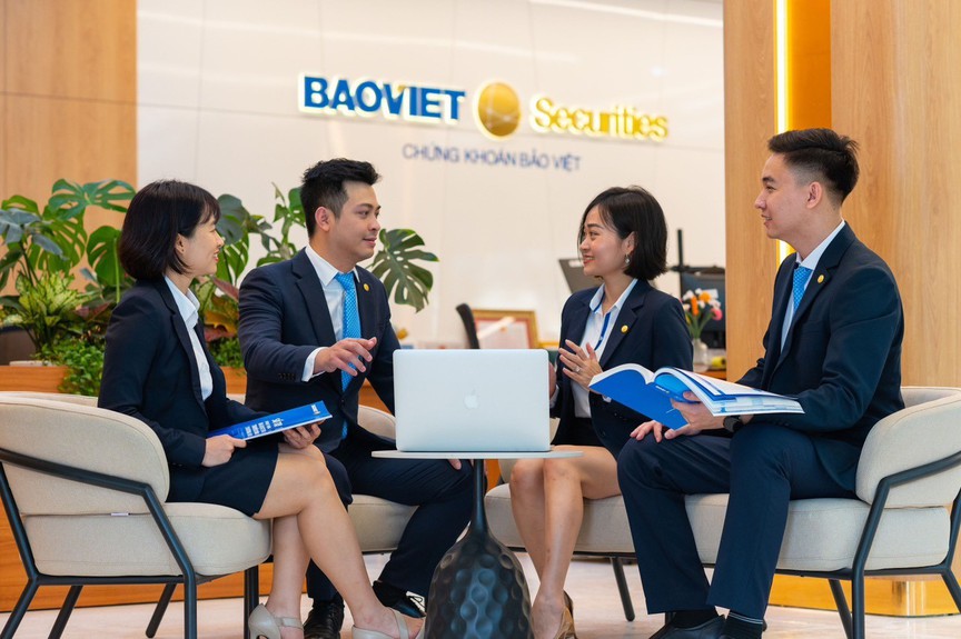 Lợi nhuận vượt 1.000 tỷ đồng, Bảo Việt giữ vững vị thế “ngôi vương” bảo hiểm- Ảnh 1.