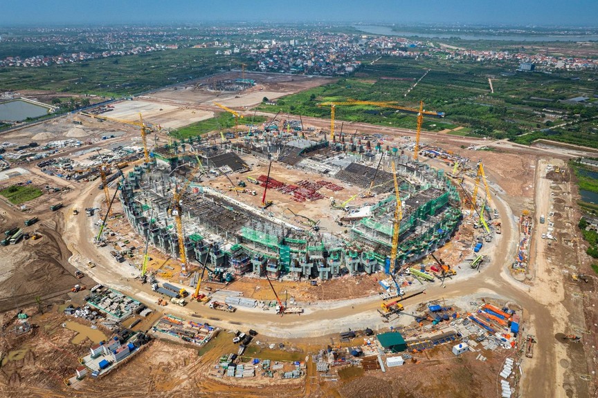 Sân vận động lớn thứ 2 Việt Nam đủ sức tổ chức World Cup thi công thần tốc, khán đài 60.000 chỗ dần lộ diện- Ảnh 1.
