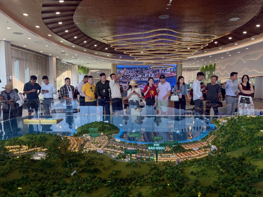 Lãi suất trần 6%/năm, giãn xây 18 tháng tại Vinhomes Hải Vân Bay: Lý do nhà đầu tư Bạch Vân tiếp tục “xuống tiền” Đảo Ngọc- Ảnh 1.