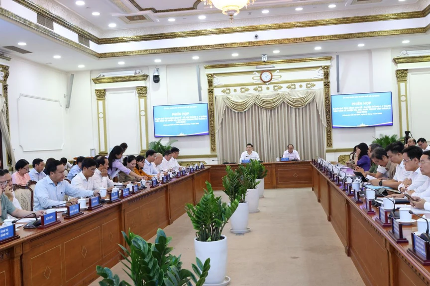 TP.Hồ Chí Minh: Kinh tế tăng trưởng tích cực, dồn lực cho tăng trưởng hai con số- Ảnh 1.