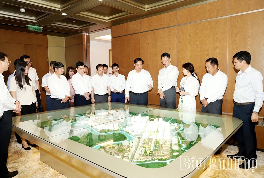 Hình ảnh tại buổi làm việc. Nguồn ảnh: Báo Phú Thọ Hình ảnh tại buổi làm việc. Nguồn ảnh: Báo Phú Thọ