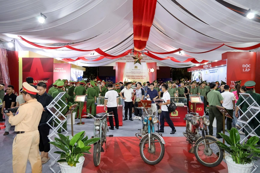 Tham dự Gala “Tổ quốc bình yên”, đừng quên ghé trạm Vinamilk “nạp năng lượng” - Ảnh 2.