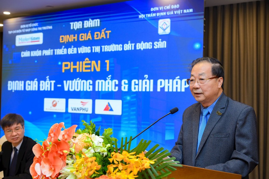 Định giá đất theo cơ chế mới: Những "điểm nghẽn" từ thực tế triển khai cần tháo gỡ - Ảnh 4.