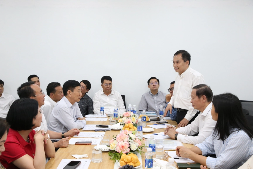 Lãnh đạo VNREA làm việc với Hội Bất động sản và Xây dựng tỉnh Hưng Yên - Ảnh 9.