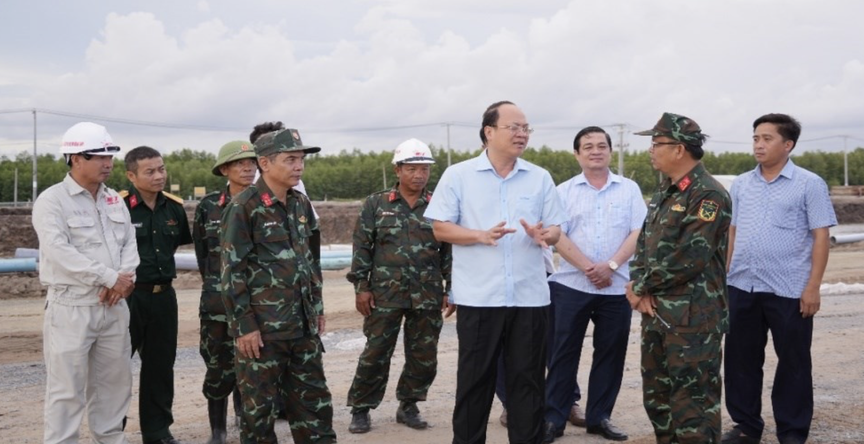 Cầu vượt biển dài nhất Việt Nam và thứ 3 Đông Nam Á: Huy động hơn 400 nhân lực triển khai đồng loạt 6 mũi thi công nỗ lực hoàn thành - Ảnh 1.