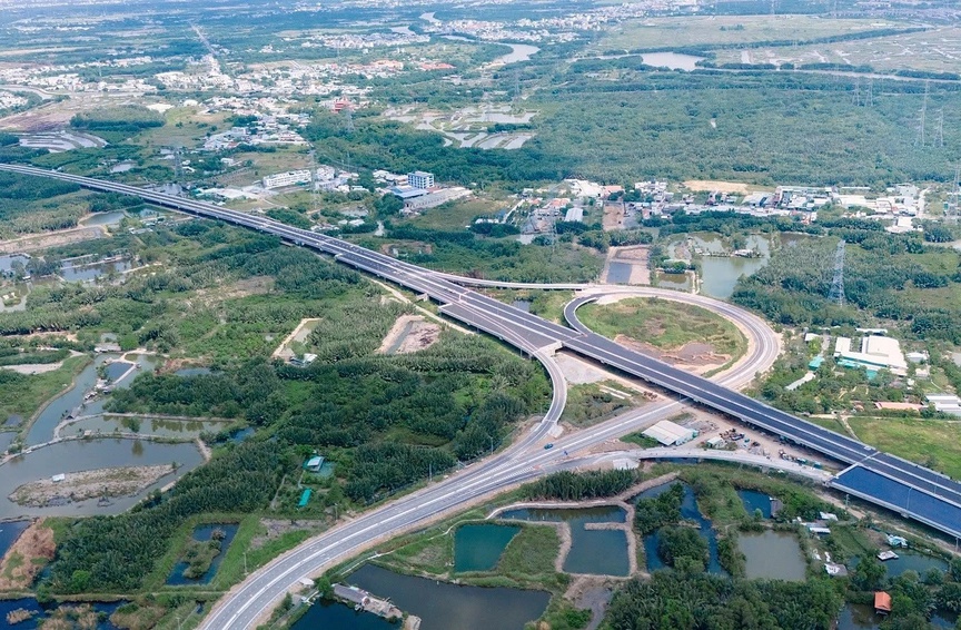 Thành phố lớn nhất Việt Nam đề xuất mở rộng thêm 2 tuyến cao tốc Bắc - Nam phía Đông - Ảnh 1. Thành phố lớn nhất Việt Nam đề xuất mở rộng thêm 2 tuyến cao tốc Bắc - Nam phía Đông - Ảnh 1.